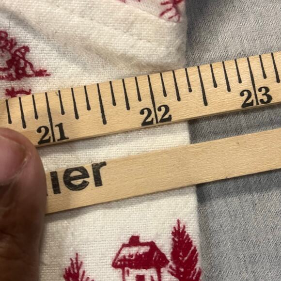 L.L.Bean winter village print flannel nightgown women’s Medium red white cozy - Picture 5 of 7